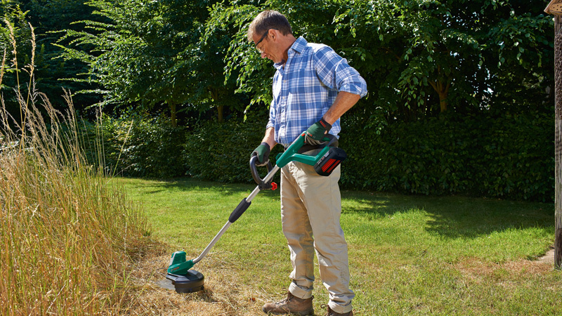 Akumulátorová strunová sekačka AdvancedGrassCut 36