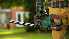 Akumulátorové nůžky na živé ploty UniversalHedgeCut 36V-55-24