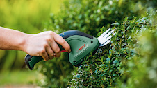 Akumulátorové nůžky na keře a trávu EasyShear