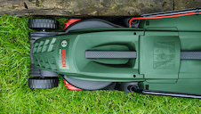 Sekačka na trávu EasyRotak 32-205