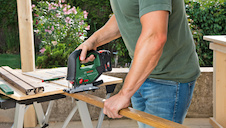 Akumulátorová kmitací pila AdvancedSaw 18V-140