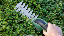 Akumulátorové nůžky na keře a trávu EasyShear