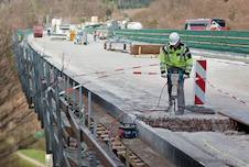 Bourací kladivo GSH 27 VC