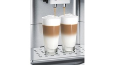 VeroAroma 700 Plně automatický kávovar nerez TES60729RW - MCSA00879607_BO_K_12_KVB_VeroAroma_TES60729RW_productshot_KF3_onetouchdoublecup_ENG_250914_def