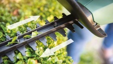Bosch EasyHedgeCut 18-45 - Akumulátorové nůžky na živé ploty (1x aku a nabíječka) - getCachedImage (3)